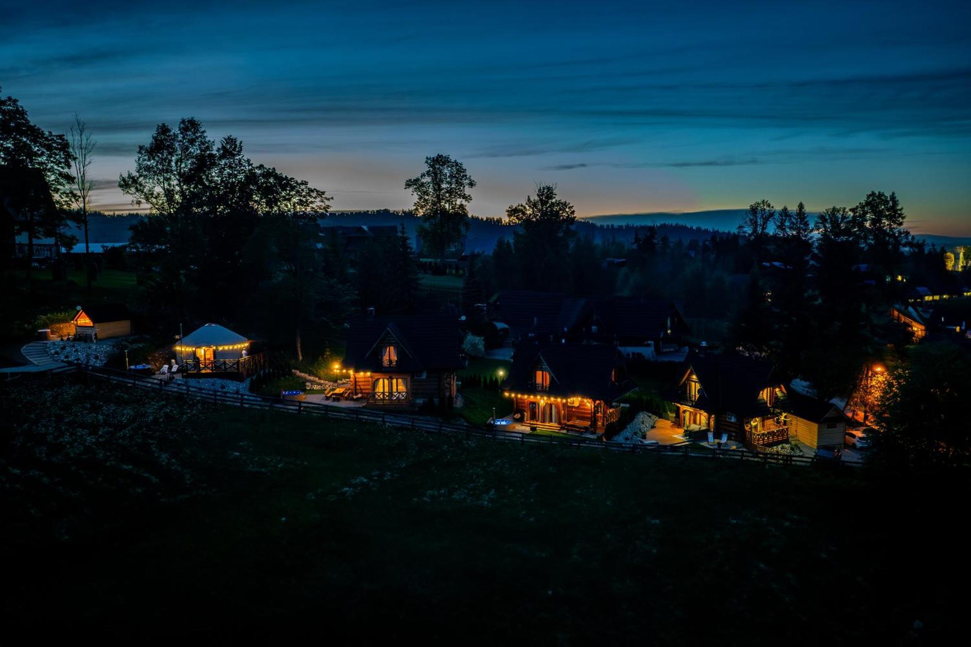 Goralska Chatka 3 Highland Cottage - Jacuzzi, Sauna, Split Ac, Private Parking, Mountains View Zakopane Buitenkant foto